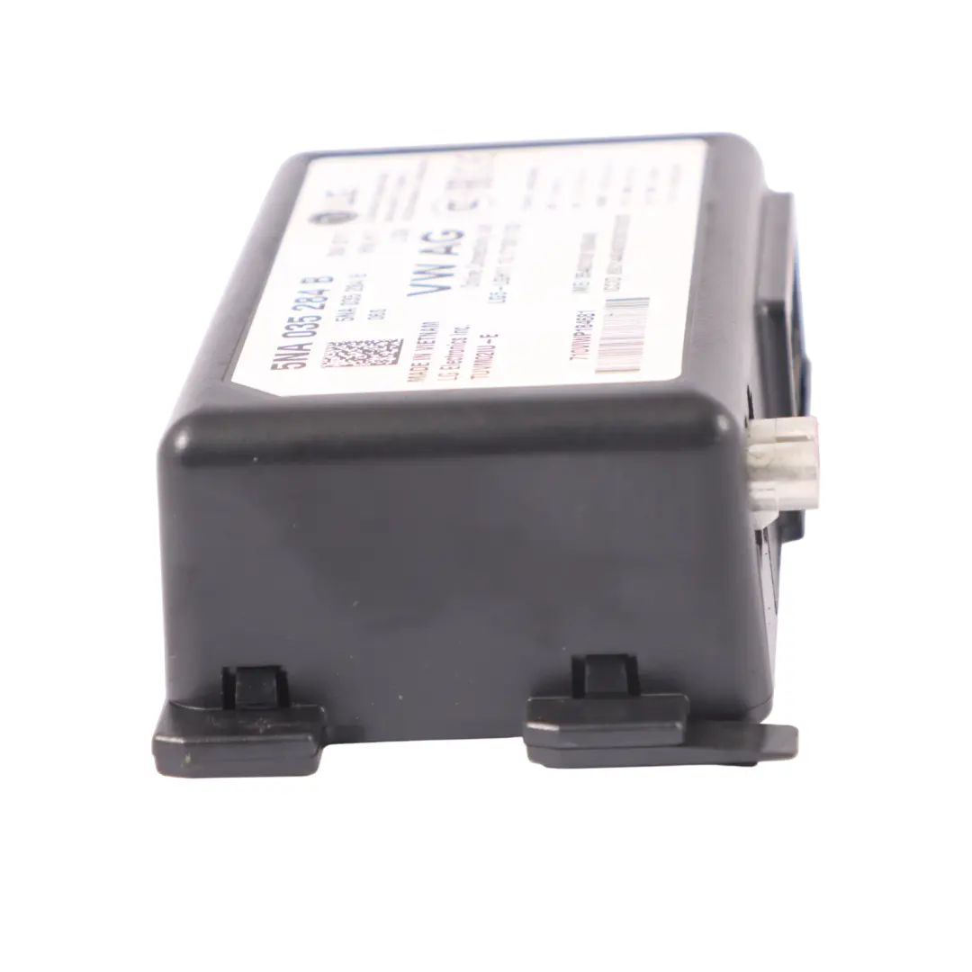 VW Volkswagen Golf SV Online Services Unité de contrôle du module ECU - SKU 5NA035284B - Numéro de pièce 5NA035284B