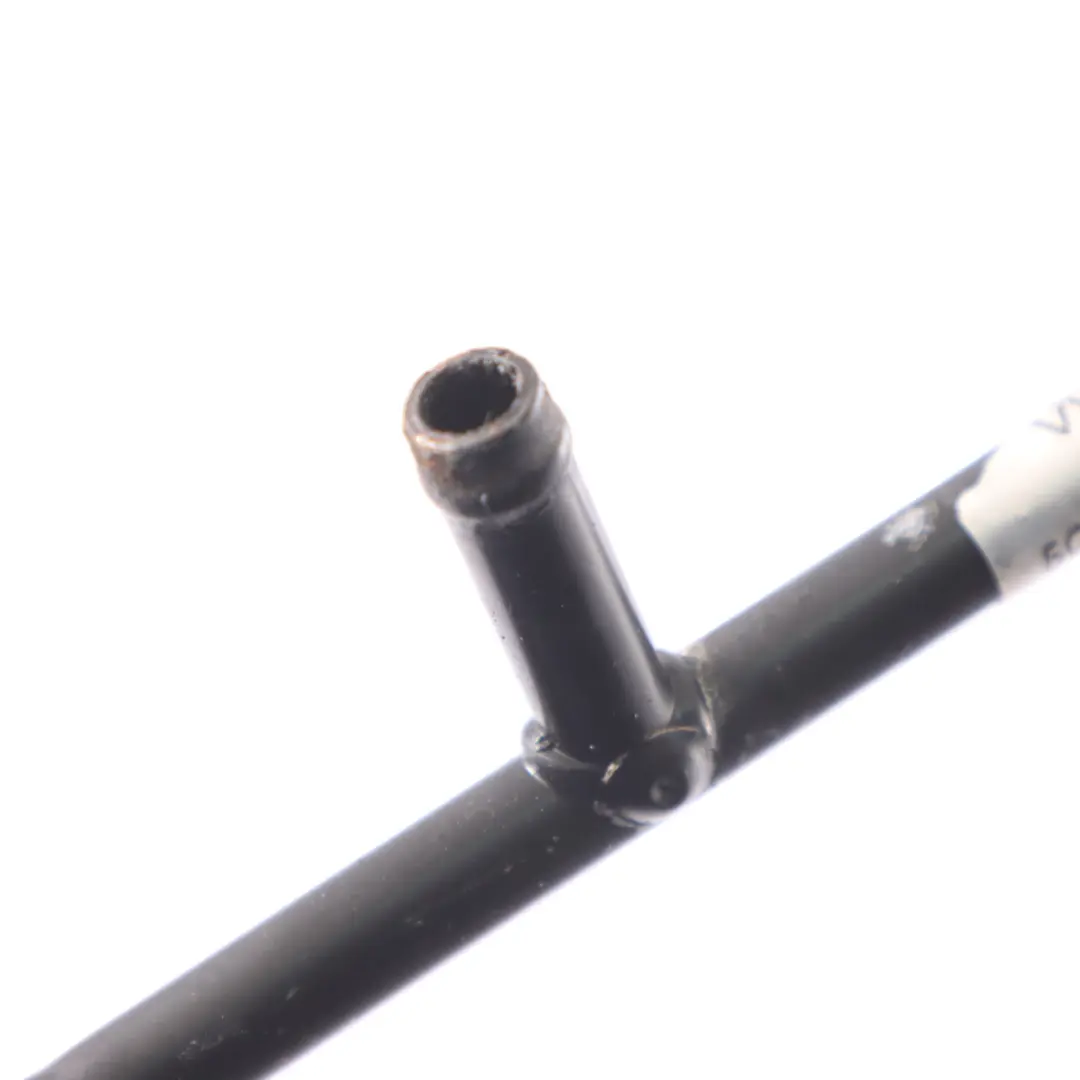 Manguera de agua del motor de refrigeración para Audi A3 8V con número de pieza 5Q0121064BB Audi A3 8V Manguera de agua del motor de refrigeración - SKU 5Q0121064BB - Número de pieza 5Q0121064BB