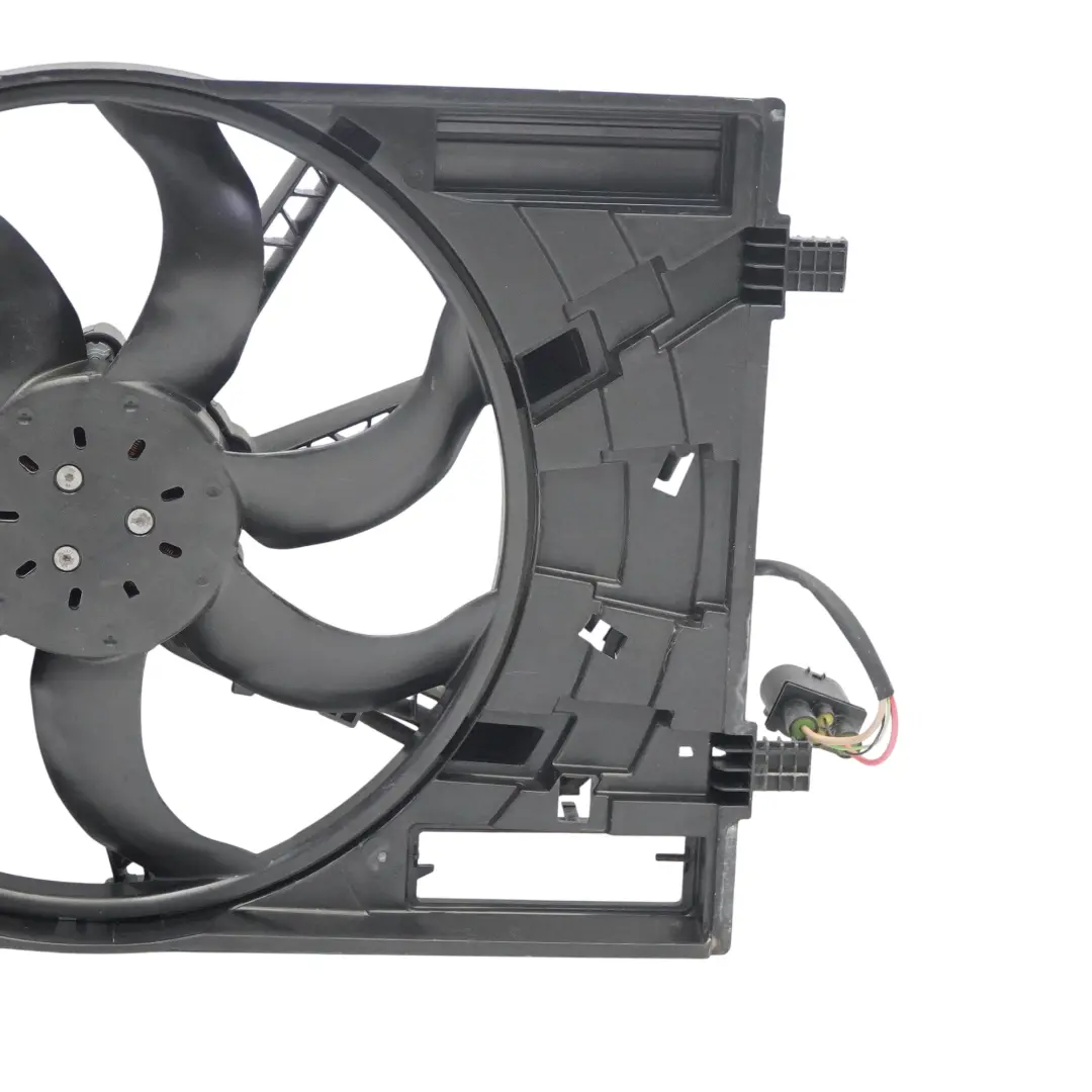 Ventilador Unidad soplador refrigeración para Volkswagen Golf Sportsvan con número de pieza 5Q0121203DQ Volkswagen Golf Sportsvan Ventilador Unidad soplador refrigeración - SKU 5Q0121203DQ - Número de pieza 5Q0121203DQ