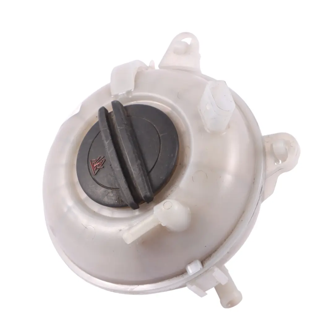 Erweiterung Kopfzeile Überlauf Kühlmittelflasche Tank für Audi A3 8V mit Teilenummer 5Q0121407M Audi A3 8V Erweiterung Kopfzeile Überlauf Kühlmittelflasche Tank - SKU 5Q0121407M - Teilenummer 5Q0121407M