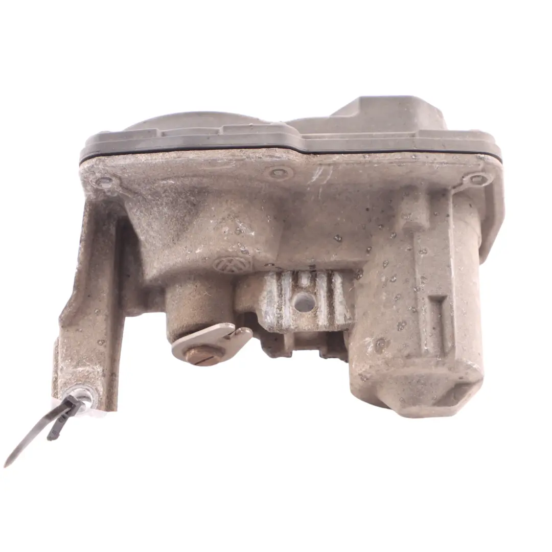 Actionneur d'échappement Soupape Commande pour Audi A3 8V VW Golf 2.0 TDI à propos du numéro de pièce 5Q0253692 Audi A3 8V VW Golf 2.0 TDI Actionneur d'échappement Soupape Commande - SKU 5Q0253692 - Numéro de pièce 5Q0253692