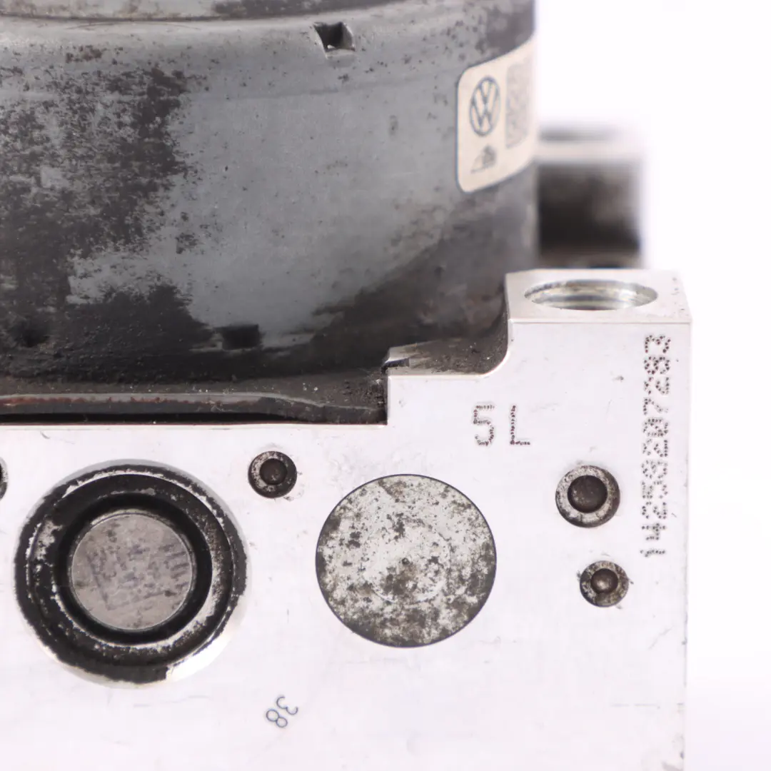 CRKB ABS Pump Modulator Control Unit 5Q0907379L to Audi A3 8V 1.6 TDI with Part number 5Q0614517K Audi A3 8V 1.6 TDI CRKB ABS Pump Modulator Control Unit 5Q0907379L - SKU 5Q0614517K - Part number 5Q0614517K