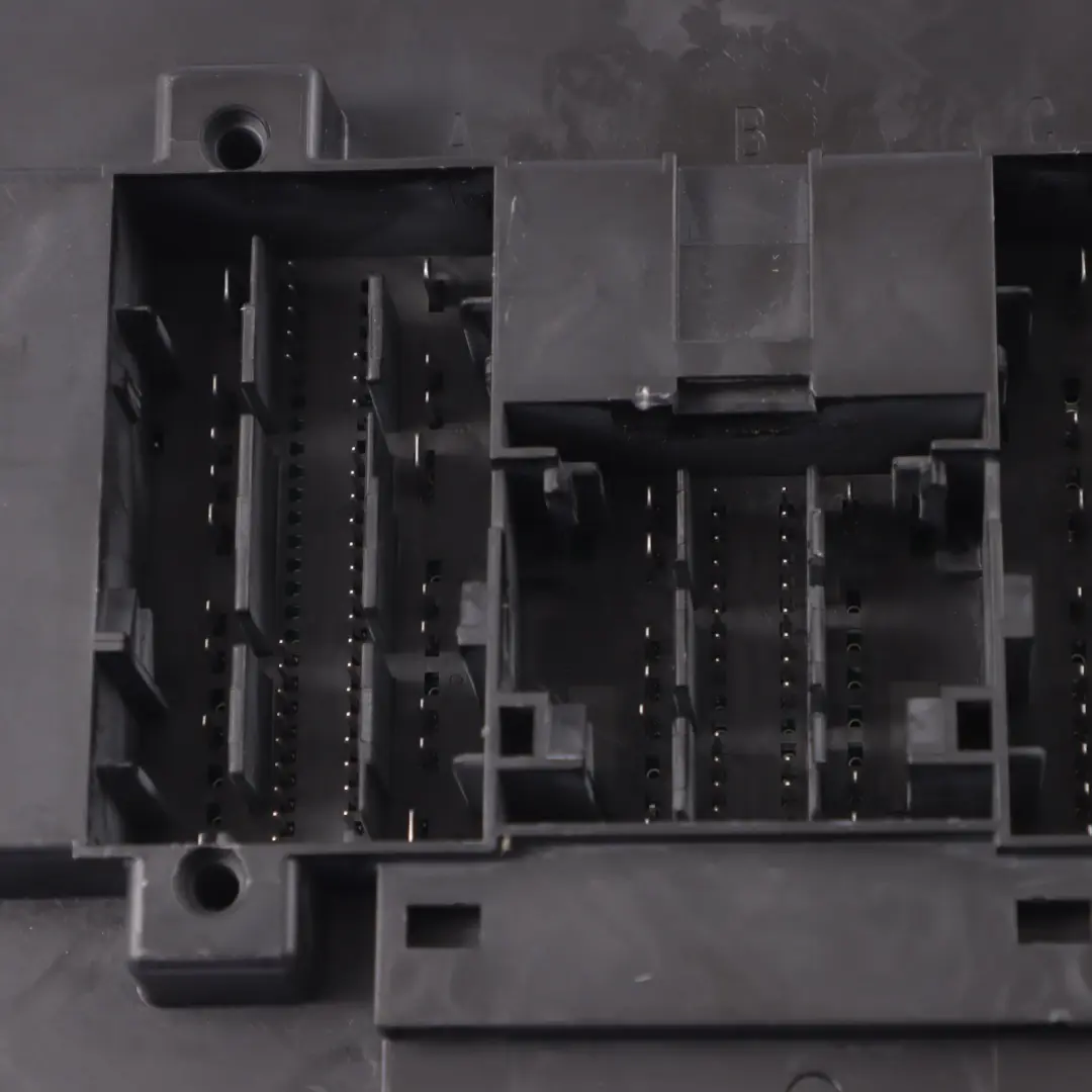 Body Control Comfort Unit Modulo BCM Unità ECU per Audi A3 8V con numero di parte 5Q0937084AJ Audi A3 8V Body Control Comfort Unit Modulo BCM Unità ECU - SKU 5Q0937084AJ - Numero di parte 5Q0937084AJ