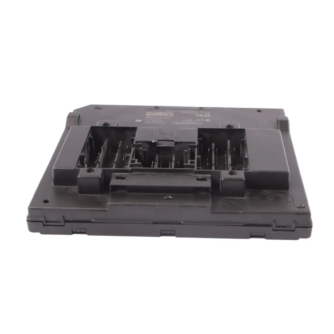 Body Control Comfort Unit Module BCM Unit ECU to Audi A3 8V with Part number 5Q0937084AJ Audi A3 8V Body Control Comfort Unit Module BCM Unit ECU - SKU 5Q0937084AJ - Part number 5Q0937084AJ