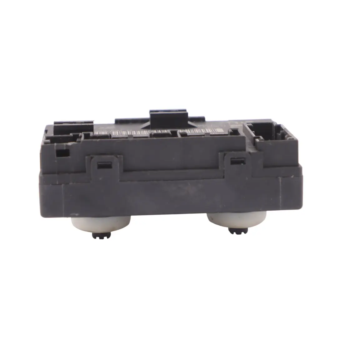 Modulo porta Audi A3 8V VW Golf 7 Seat Leon 3 anteriore destra per con numero di parte 5Q0959592D Modulo porta Audi A3 8V VW Golf 7 Seat Leon 3 anteriore destra - SKU 5Q0959592D - Numero di parte 5Q0959592D