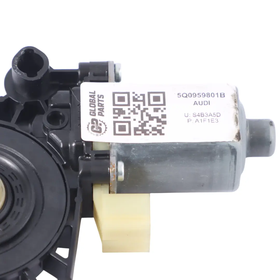 Audi A3 8V Moteur de lève vitre électrique de porte avant gauche - SKU 5Q0959801B - Numéro de pièce 5Q0959801B