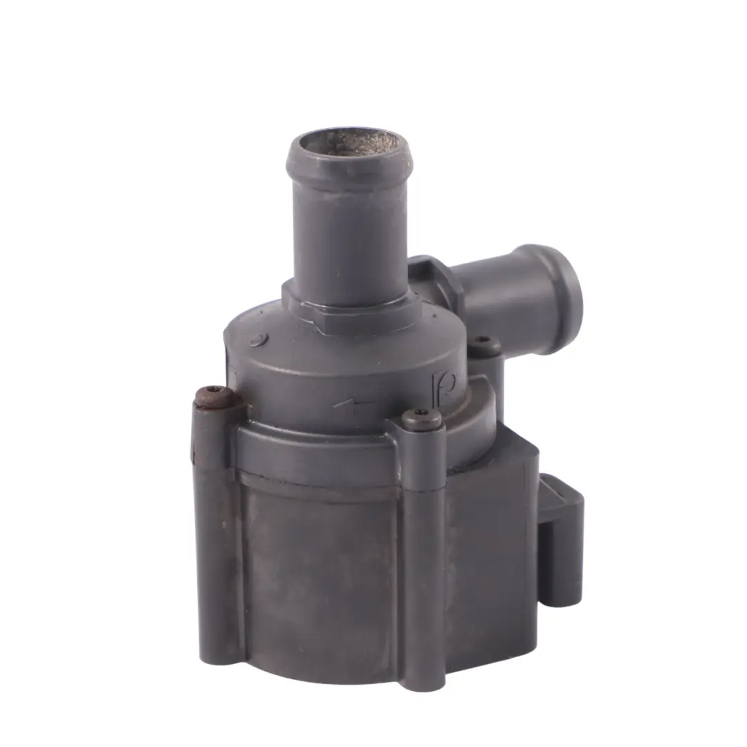 Bomba de agua auxiliar para Audi A3 8V 2.0 TDI con número de pieza 5Q0965561B Audi A3 8V 2.0 TDI Bomba de agua auxiliar - SKU 5Q0965561B - Número de pieza 5Q0965561B
