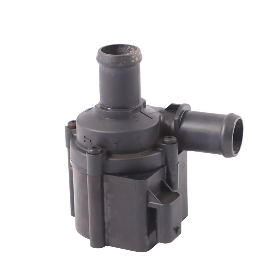 Auxiliary Water Pump to Audi A3 8V 2.0 TDI with Part number 5Q0965561B Audi A3 8V 2.0 TDI Auxiliary Water Pump - SKU 5Q0965561B - Part number 5Q0965561B