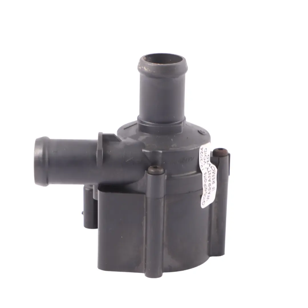 Bomba de agua auxiliar para Audi A3 8V 2.0 TDI con número de pieza 5Q0965561B Audi A3 8V 2.0 TDI Bomba de agua auxiliar - SKU 5Q0965561B - Número de pieza 5Q0965561B