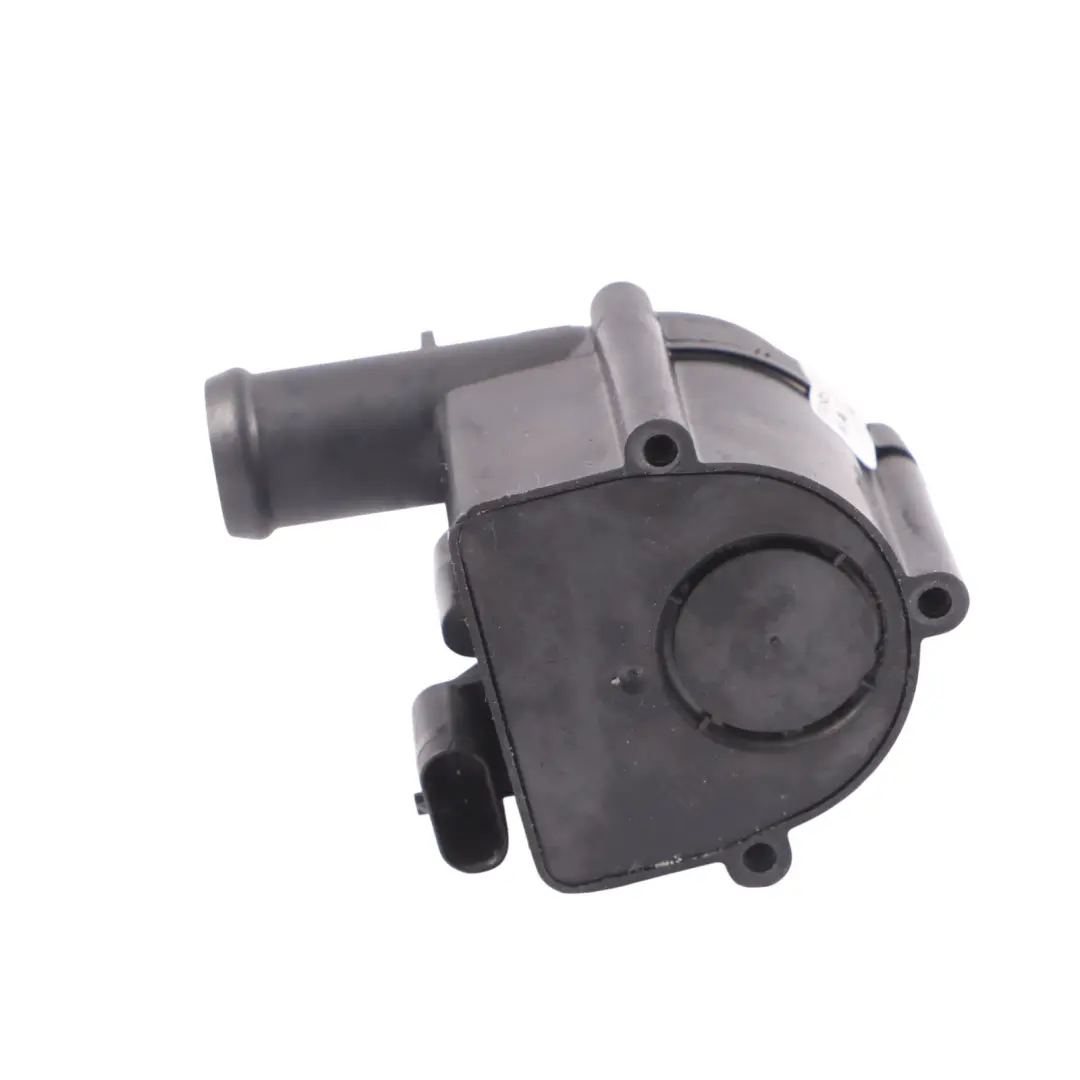 pompa dell'acqua ausiliaria per Audi A3 8V 2.0 TDI con numero di parte 5Q0965561B Audi A3 8V 2.0 TDI pompa dell'acqua ausiliaria - SKU 5Q0965561B - Numero di parte 5Q0965561B