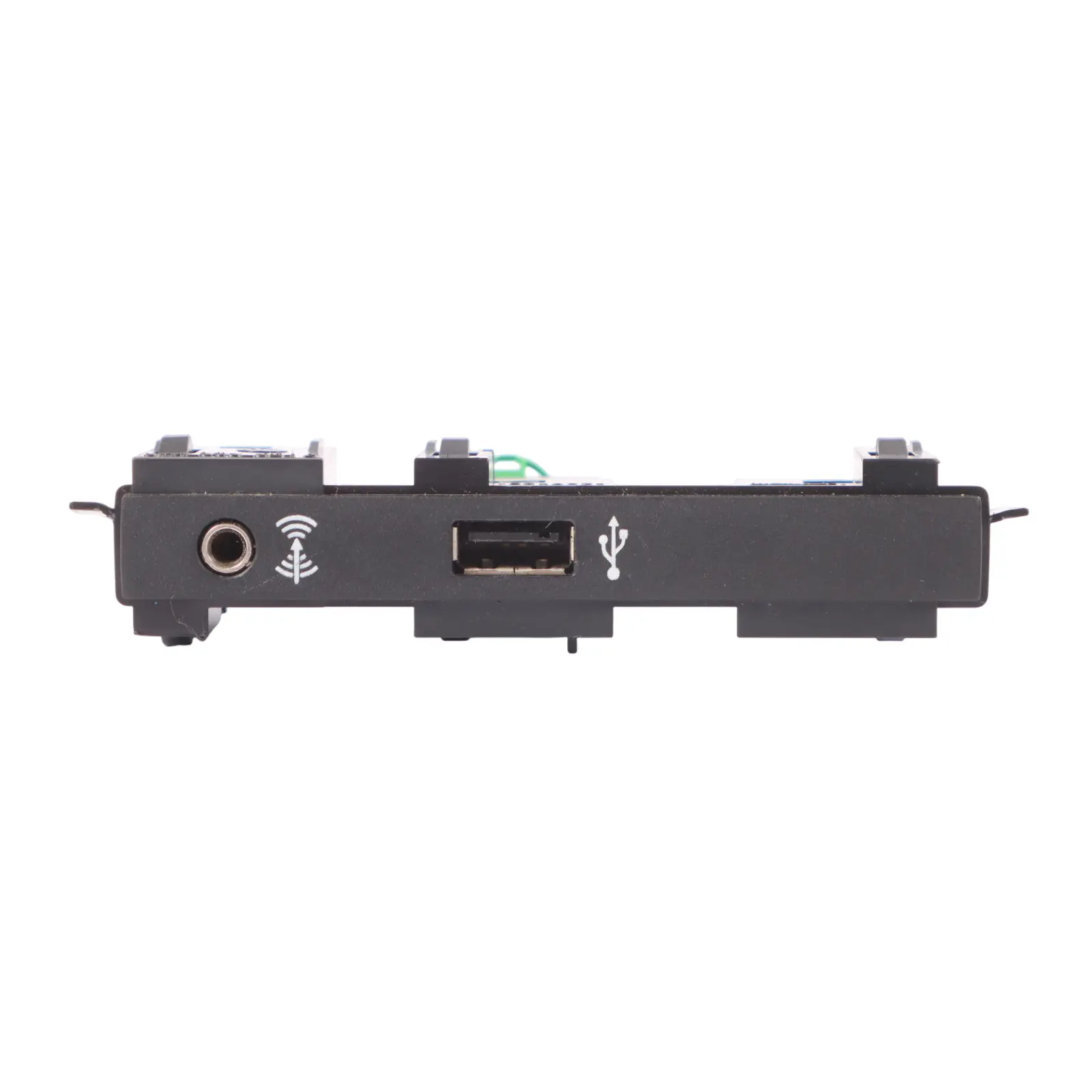 Volkswagen Golf Sportsvan USB Socket Plug Input Connector Media Port 81A035736