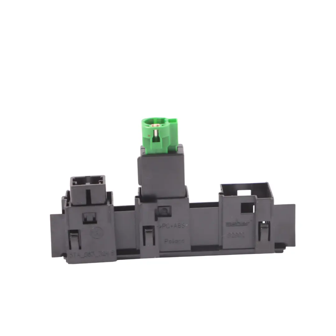 USB Enchufe Conector Puerto multimedia 81A035736 para Volkswagen Golf Sportsvan con número de pieza 5TA883324B Volkswagen Golf Sportsvan USB Enchufe Conector Puerto multimedia 81A035736 - SKU 5TA883324B - Número de pieza 5TA883324B