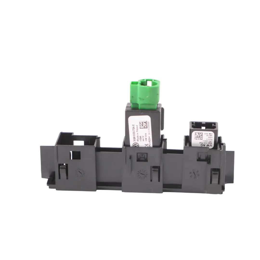 Volkswagen Golf Sportsvan Presa USB Connettore ingresso multimediale 81A035736 - SKU 5TA883324B - Numero di parte 5TA883324B