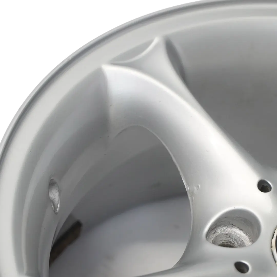 Alloy Rim 16" 7J ET:47 Star Spoke to BMW Z4 E85 Silver Wheel with Part number 6758187 BMW Z4 E85 Silver Wheel Alloy Rim 16" 7J ET:47 Star Spoke - SKU 6758187-4 - Part number 6758187