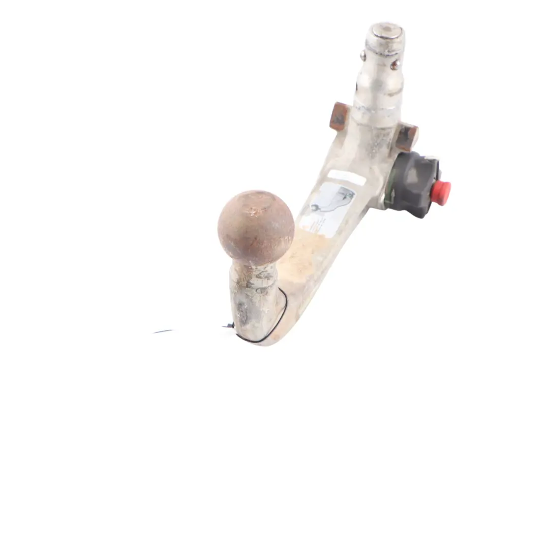 Towing Hitch Coupling Trailer Towing Ball to BMW X5 E70 Touring Rear with Part number 6769461 BMW X5 E70 Touring Rear Towing Hitch Coupling Trailer Towing Ball - SKU 6769461 - Part number 6769461