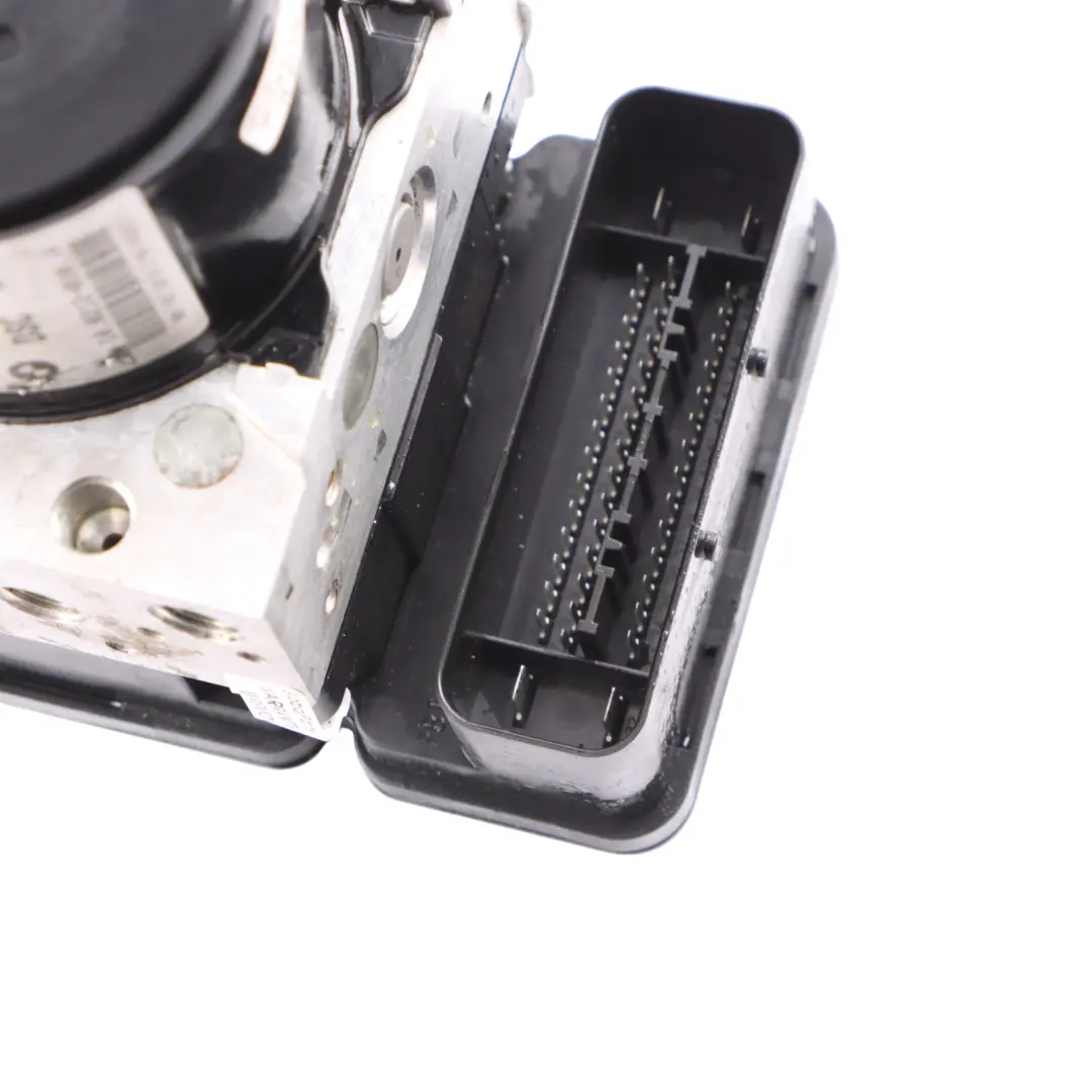 ABS DSC Pompa Freno Idraulico Unità Di Controllo 6777152 per BMW E93 con numero di parte 6777151 BMW E93 ABS DSC Pompa Freno Idraulico Unità Di Controllo 6777152 - SKU 6777151 - Numero di parte 6777151