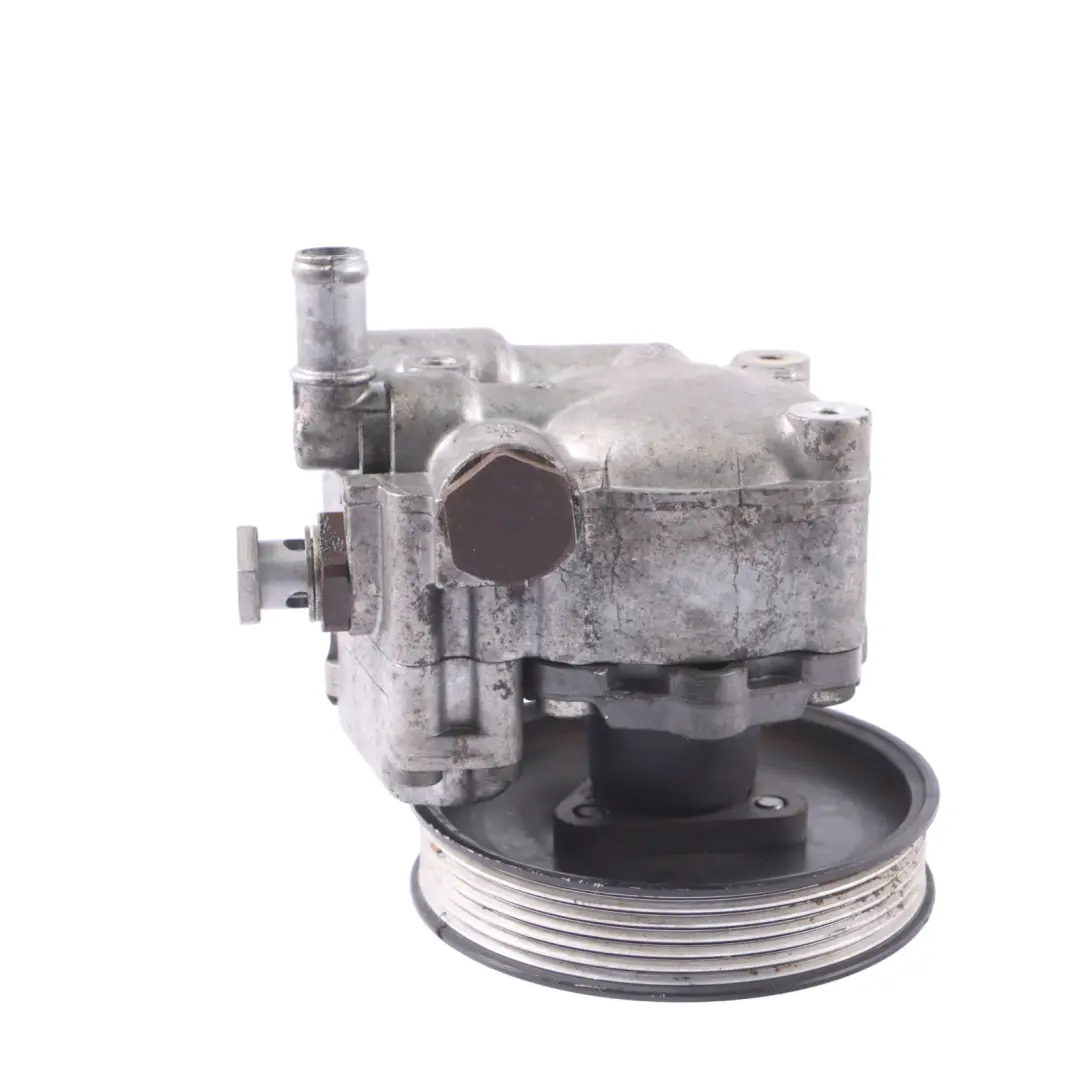 N47 Pompa del servosterzo per BMW E60 E61 LCI 520d con numero di parte 6780848 BMW E60 E61 LCI 520d N47 Pompa del servosterzo - SKU 6780848-1 - Numero di parte 6780848