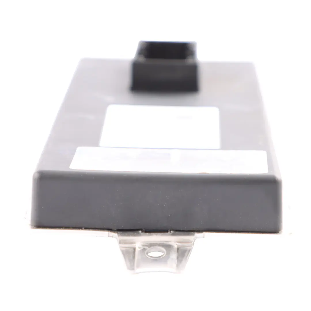 Control Unit Dynamic Drive Front Axle Suspension to BMW E60 E61 E63 E65 with Part number 6783986 BMW E60 E61 E63 E65 Control Unit Dynamic Drive Front Axle Suspension - SKU 6783986 - Part number 6783986