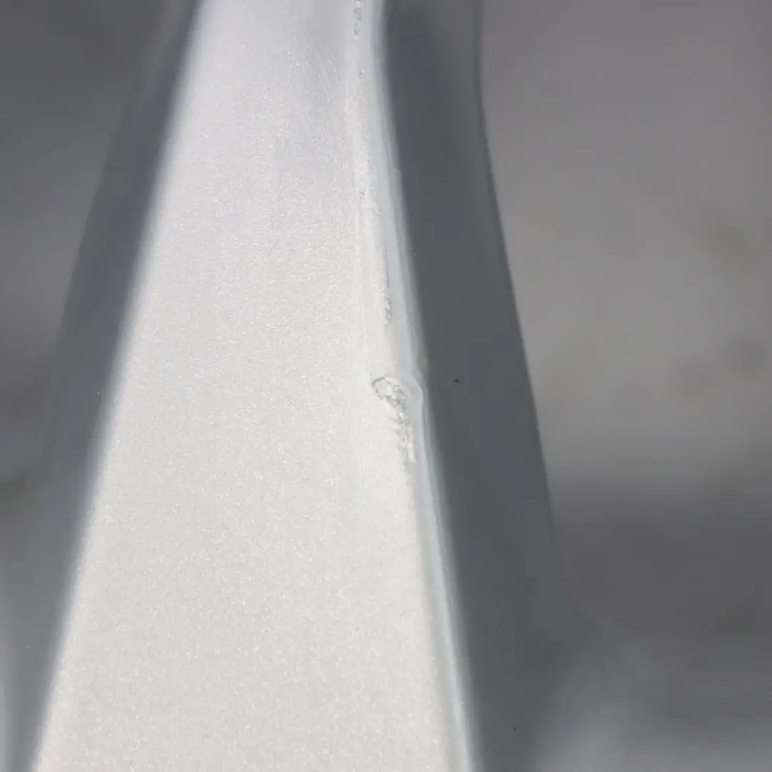 Alloy Rim 17" V Spoke 318 ET:34 7,5J to BMW X1 E84 Silver Wheel with Part number 6789141 BMW X1 E84 Silver Wheel Alloy Rim 17" V Spoke 318 ET:34 7,5J - SKU 6789141-4 - Part number 6789141