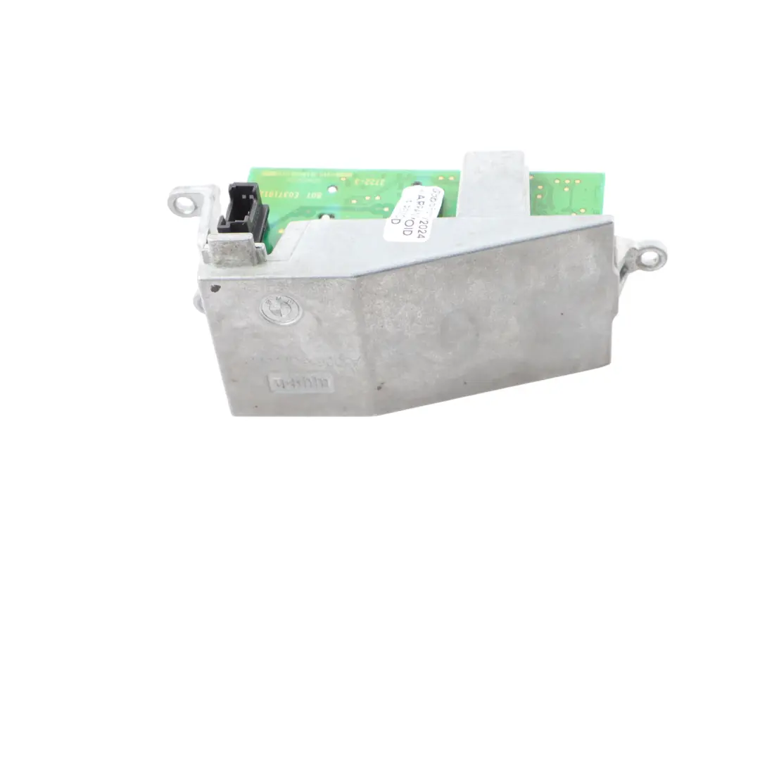 Modulo unità di controllo blocco piantone sterzo per BMW F07 F10 F11 con numero di parte 6795342 BMW F07 F10 F11 Modulo unità di controllo blocco piantone sterzo - SKU 6795342-2 - Numero di parte 6795342