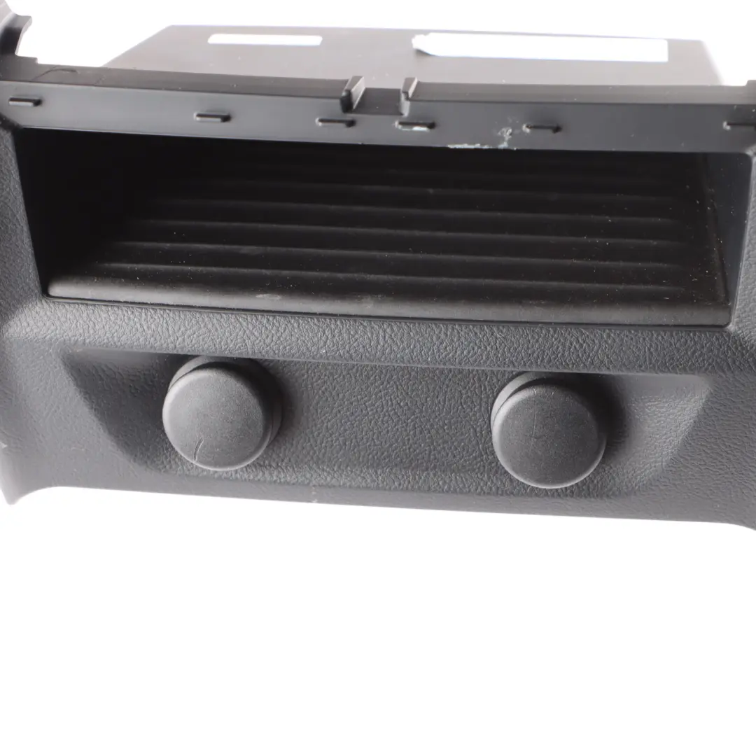 Griglia Aerazione BMW G30 G32 Console Centrale Ugello Posteriore Vassoio per con numero di parte 6833803 Griglia Aerazione BMW G30 G32 Console Centrale Ugello Posteriore Vassoio - SKU 6833803 - Numero di parte 6833803