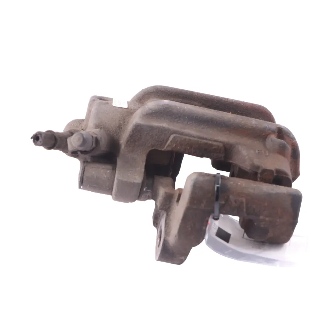 Anteriore Sinistro Pinza Del Freno Carrier per BMW F20 F21 F22 F23 con numero di parte 6850643 BMW F20 F21 F22 F23 Anteriore Sinistro Pinza Del Freno Carrier - SKU 6850643-1 - Numero di parte 6850643