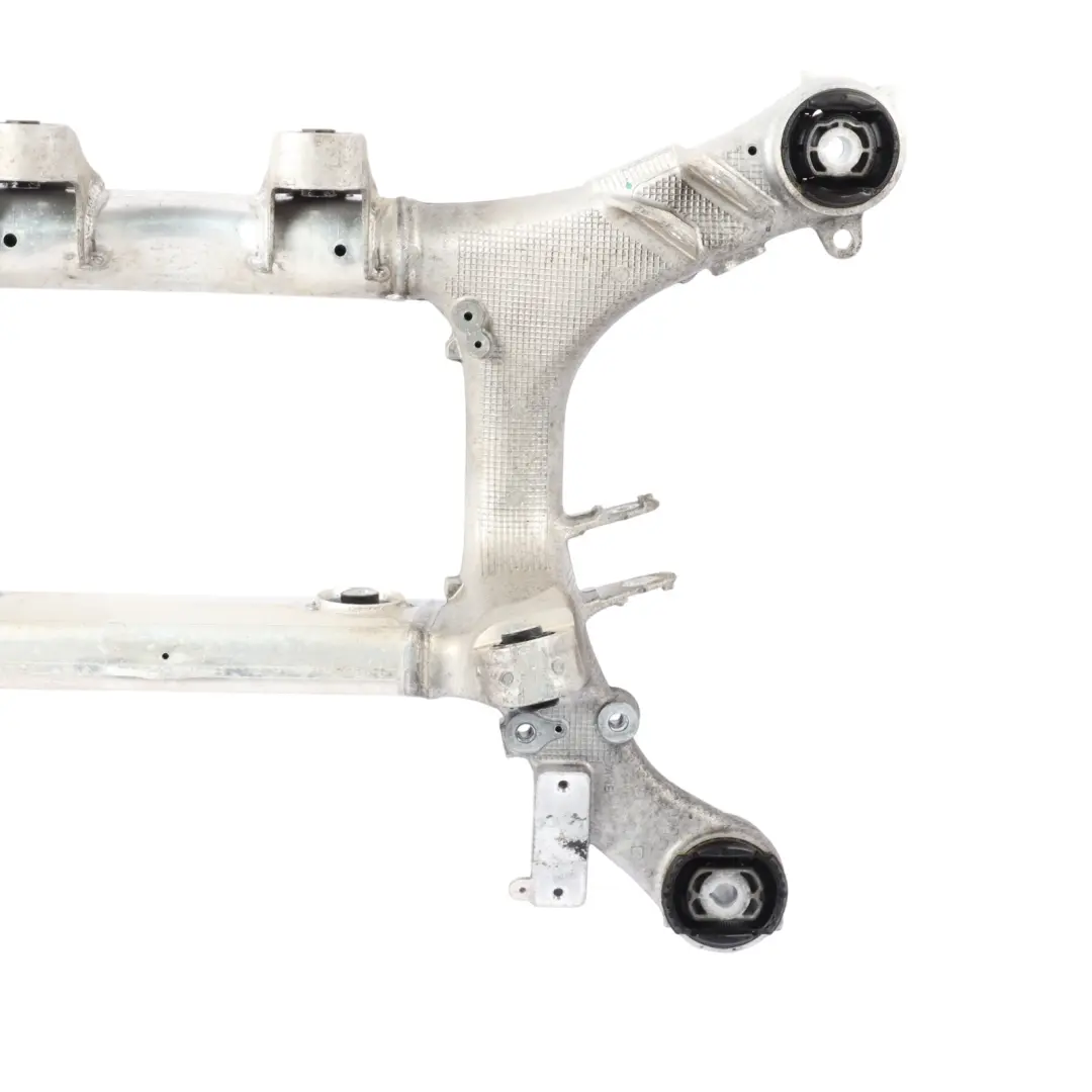 BMW G31 G32 GT Eje Trasero Subchasis Cuna Soporte - SKU 6866423 - Número de pieza 6866423