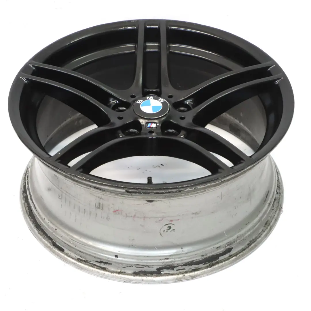 Roue en alliage noir 18" 8J ET:34 V-Spoke 398 pour BMW F30 F32 F33 LCI à propos du numéro de pièce 6874819 BMW F30 F32 F33 LCI Roue en alliage noir 18" 8J ET:34 V-Spoke 398 - SKU 6874819-1 - Numéro de pièce 6874819