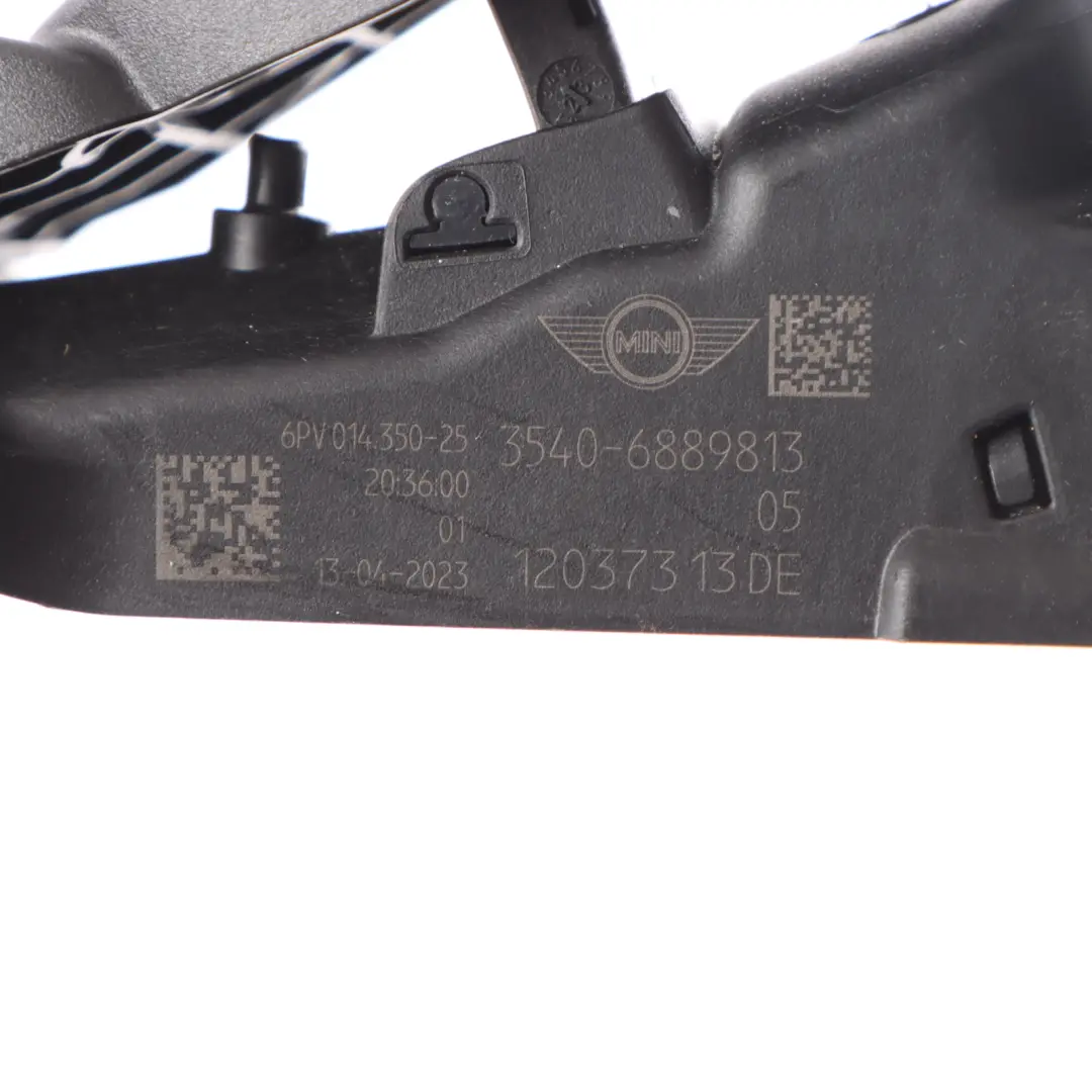 F61 Pédale d'accélérateur manuel pour Mini F54 F55 F56 F57 F60 à propos du numéro de pièce 6889813 Mini F54 F55 F56 F57 F60 F61 Pédale d'accélérateur manuel - SKU 6889813 - Numéro de pièce 6889813