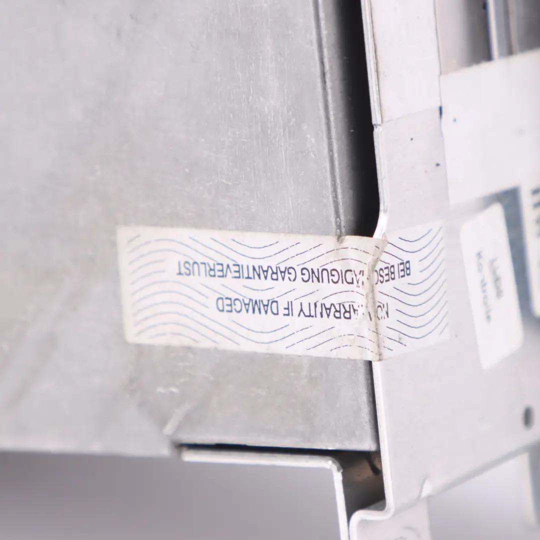 Profesional CCC Controlador del Sistema de Navegación para BMW E90 E91 E92 con número de pieza 6949171 BMW E90 E91 E92 Profesional CCC Controlador del Sistema de Navegación - SKU 6949171 - Número de pieza 6949171