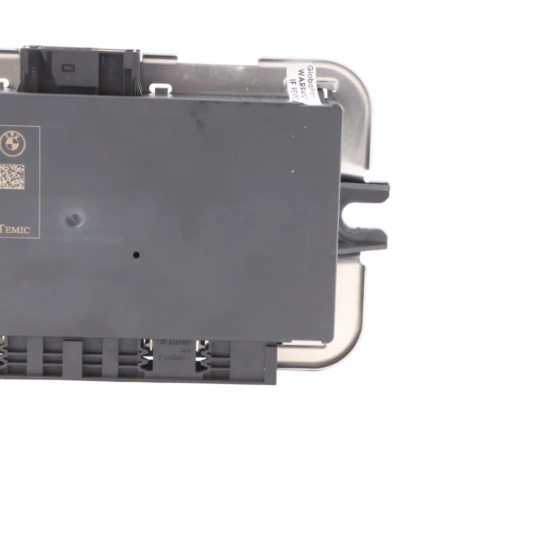 Footwell Light Module FRM III Control Unit to BMW X4 F26 with Part number 6992954 BMW X4 F26 Footwell Light Module FRM III Control Unit - SKU 6992954 - Part number 6992954