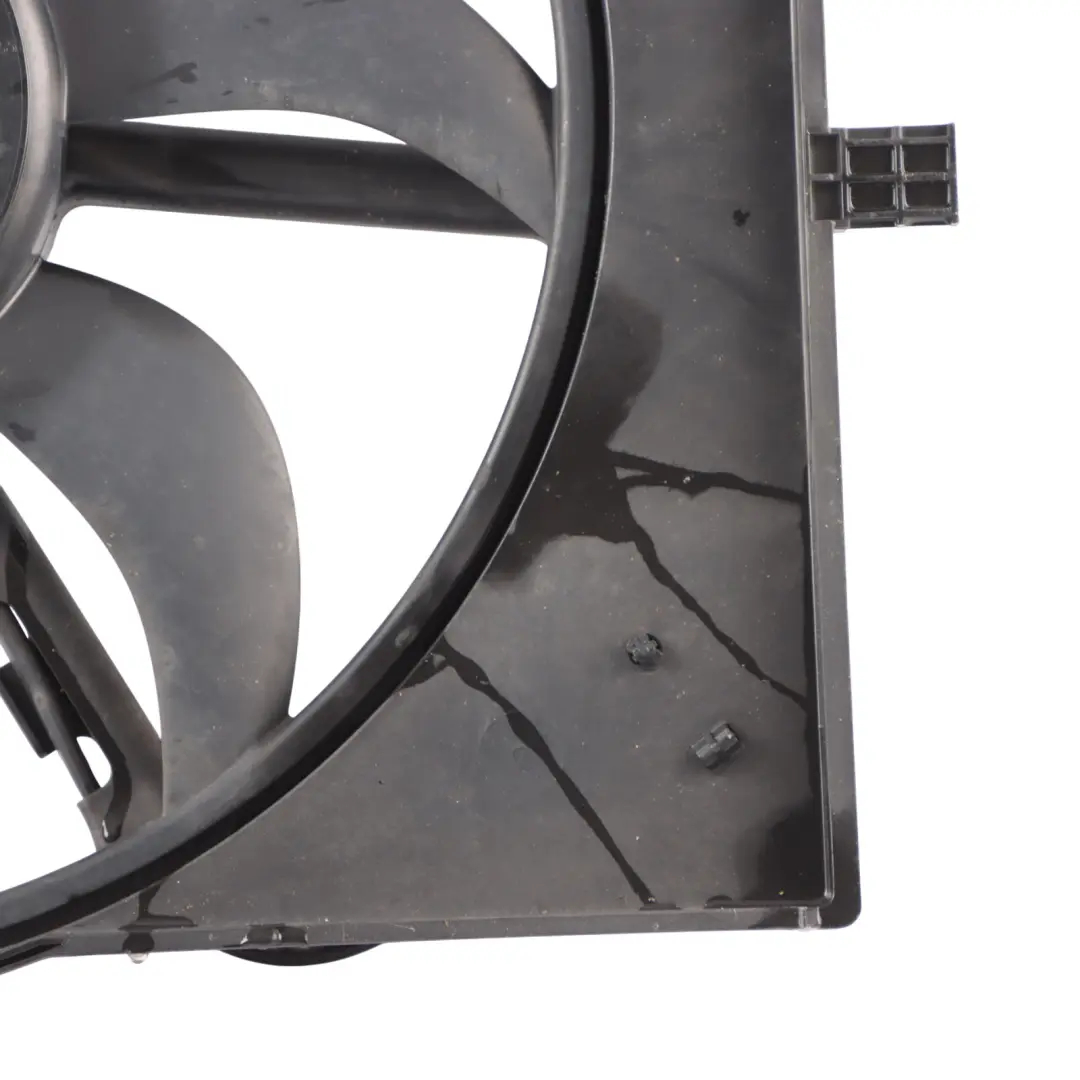 Front Radiator Fan Cooling Air Motor to Audi A1 8X 1.6 TDI with Part number 6C0121207 Audi A1 8X 1.6 TDI Front Radiator Fan Cooling Air Motor - SKU 6C0121207 - Part number 6C0121207