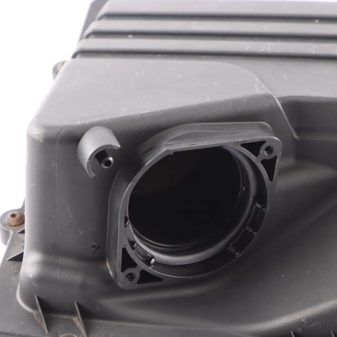 Filter Housing Box Assembly to Audi A1 8X Air with Part number 6C0129601K Audi A1 8X Air Filter Housing Box Assembly - SKU 6C0129601K - Part number 6C0129601K