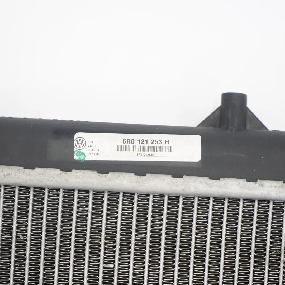 Radiador Audi A1 8X Refrigerador del motor Gasolina para con número de pieza 6R0121253H Radiador Audi A1 8X Refrigerador del motor Gasolina - SKU 6R0121253H - Número de pieza 6R0121253H