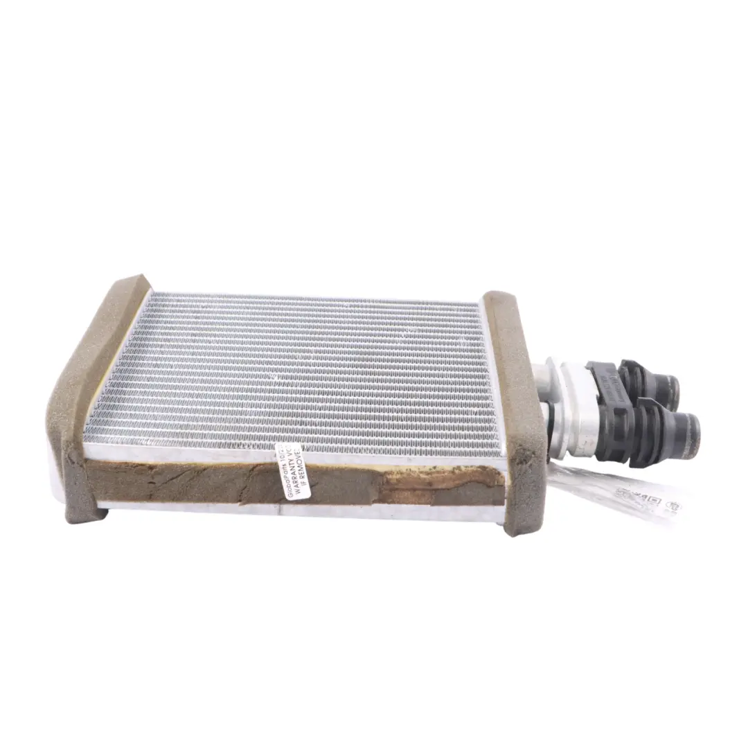 Chauffage Matrix Noyau Radiateur Échangeur de chaleur pour Audi A1 8X à propos du numéro de pièce 6R0819031 Audi A1 8X Chauffage Matrix Noyau Radiateur Échangeur de chaleur - SKU 6R0819031 - Numéro de pièce 6R0819031