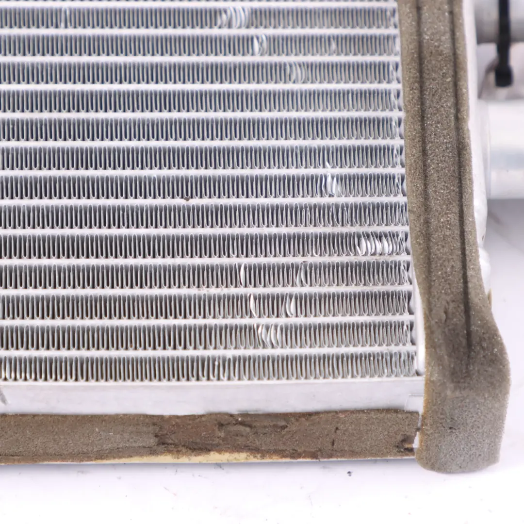 Audi A1 8X Heizungsmatrix Kern Heizkörper - SKU 6R0819031 - Teilenummer 6R0819031