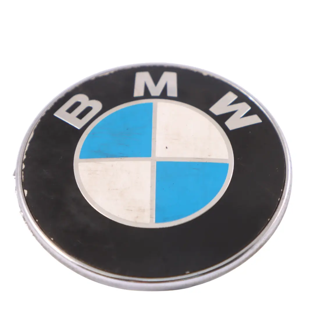 Ala anteriore Boot Badge Emblema Logo 70MM per BMW Z4 E85 E86 E89 Cabrio con numero di parte 7044207 BMW Z4 E85 E86 E89 Cabrio Ala anteriore Boot Badge Emblema Logo 70MM - SKU 7044207-1 - Numero di parte 7044207