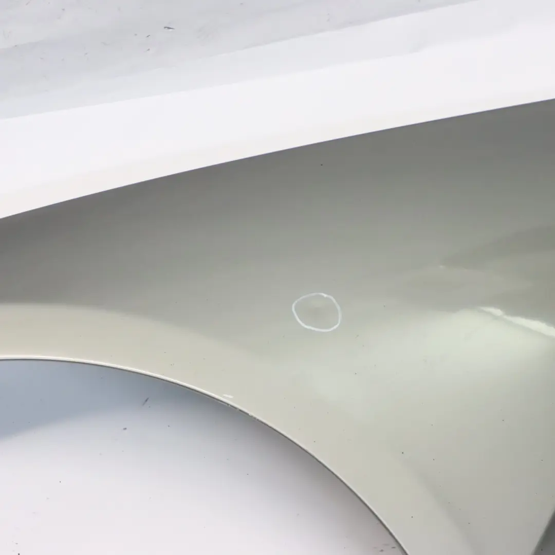 Seitenkotflügel vorne links Kotflügel Sterlinggrau Grau Metallic 472 für BMW Z4 E85 mit Teilenummer 7053327 BMW Z4 E85 Seitenkotflügel vorne links Kotflügel Sterlinggrau Grau Metallic 472 - SKU 7053327-STG - Teilenummer 7053327