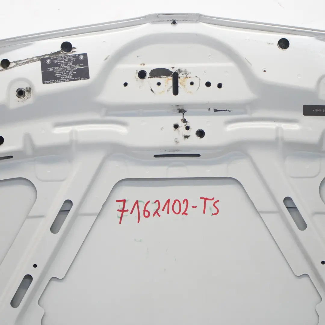 Hood Bonnet Cover Panel Titansilber Silver Metallic - 354 to BMW 1 E81 E87 with Part number 7162102 BMW 1 E81 E87 Hood Bonnet Cover Panel Titansilber Silver Metallic - 354 - SKU 7162102-TS - Part number 7162102