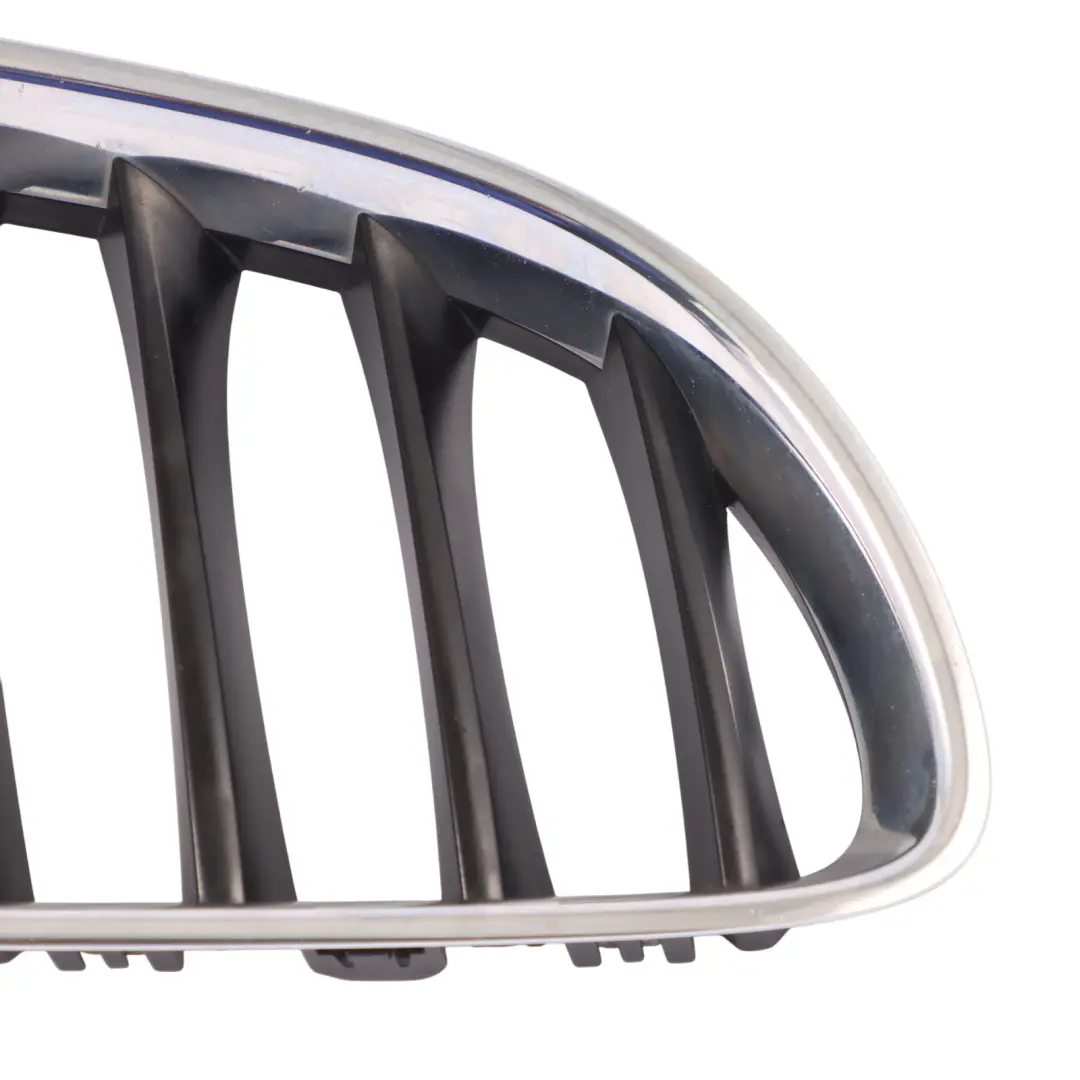 Frontstoßstange Kühler Abdeckung Grill Niere Chrom Rechts für BMW E89 mit Teilenummer 7191510 BMW E89 Frontstoßstange Kühler Abdeckung Grill Niere Chrom Rechts - SKU 7191510 - Teilenummer 7191510