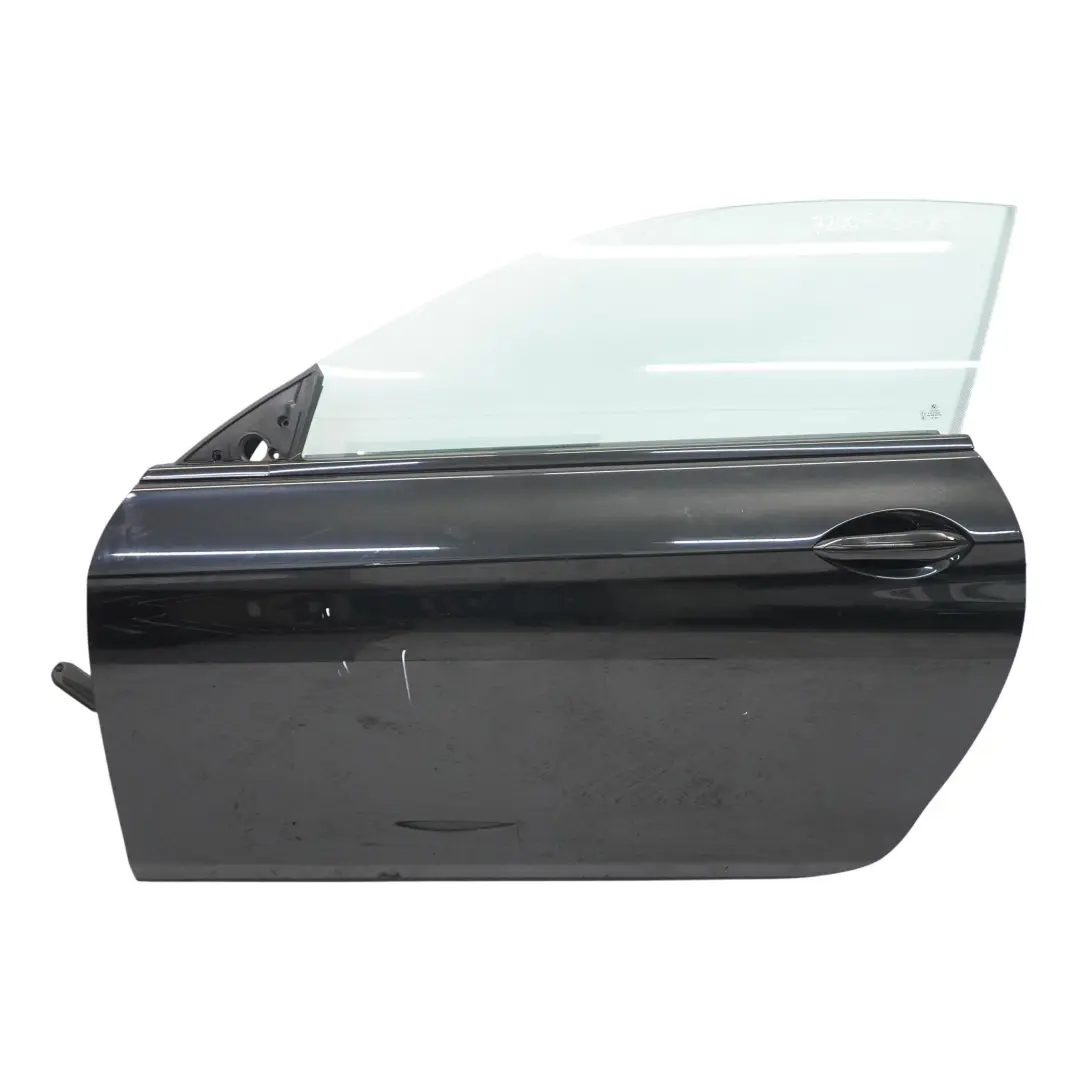Puerta Delantera Izquierda Black Sapphire Negro Metallic - 475 para BMW E92 E93 con número de pieza 7200569 BMW E92 E93 Puerta Delantera Izquierda Black Sapphire Negro Metallic - 475 - SKU 7200569-BS - Número de pieza 7200569