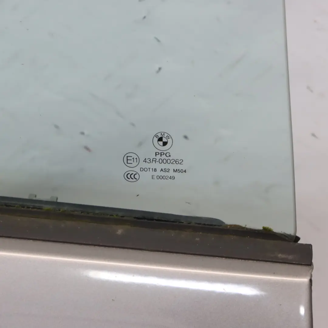 Drzwi Lewy Przód Sterlingrau Szary Metalik - 472 do BMW E85 Z4 o numerze 7201637 BMW E85 Z4 Drzwi Lewy Przód Sterlingrau Szary Metalik - 472 - SKU 7201637-STG - Numer Części 7201637