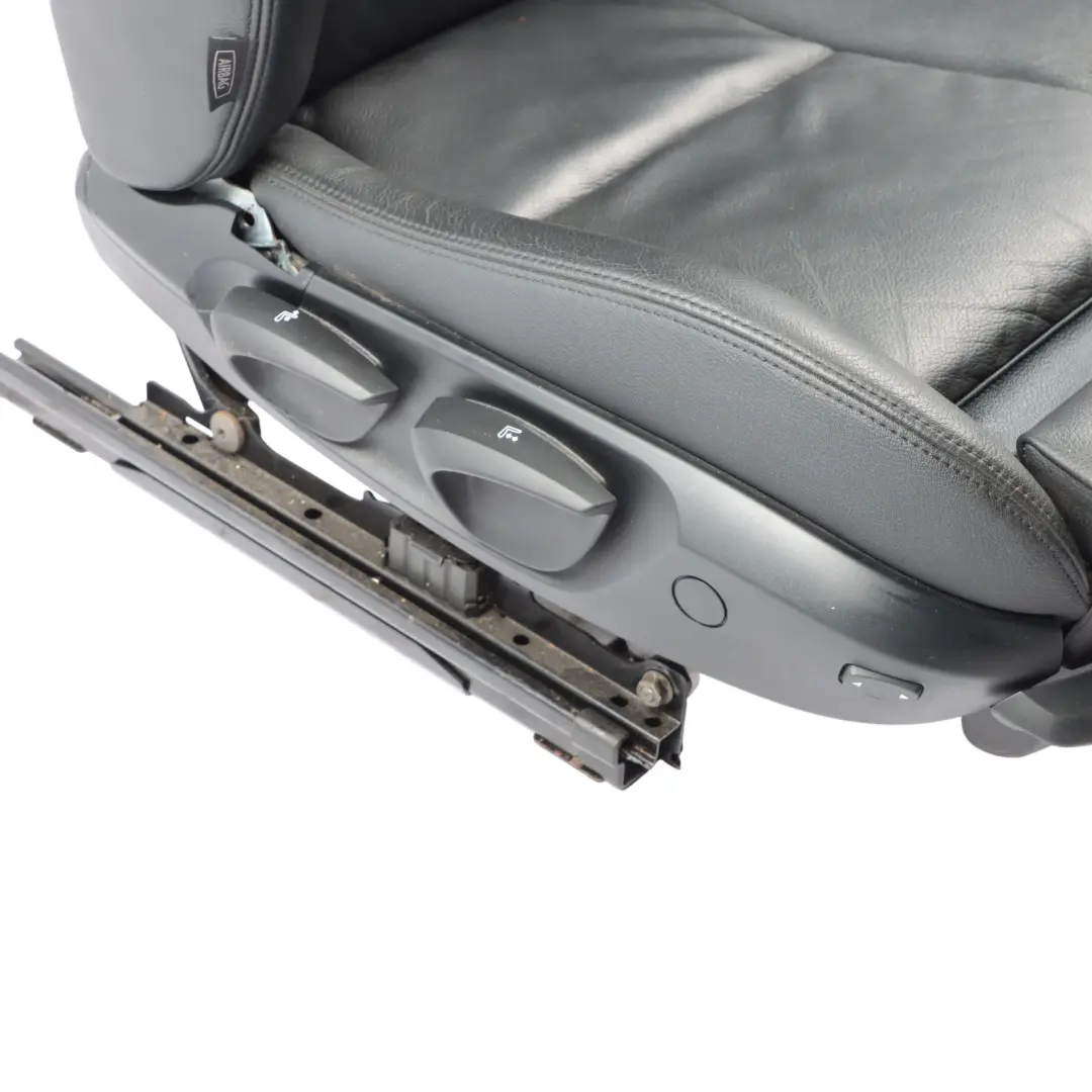 Front Seat Sport Heated Right O/S Black Leather Kansas to BMW Z4 E89 Roadster with Part number 7213962 BMW Z4 E89 Roadster Front Seat Sport Heated Right O/S Black Leather Kansas - SKU 7213962-1 - Part number 7213962