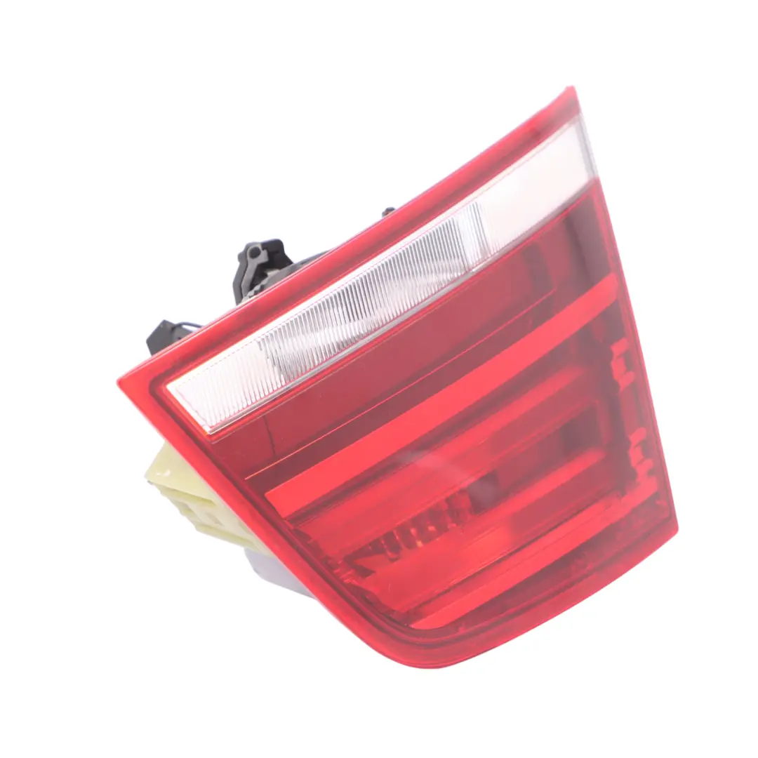 Lampa Tylna LED Klapy Bagażnika Prawa do BMW X3 F25 o numerze 7217314 BMW X3 F25 Lampa Tylna LED Klapy Bagażnika Prawa - SKU 7217314-2 - Numer Części 7217314