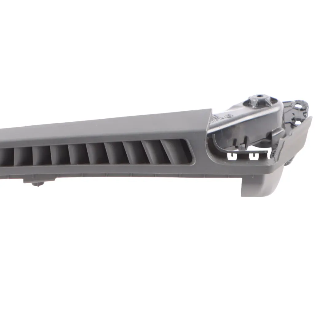 Door Air Duct Channel Left N/S 7225403 to BMW F06 with Part number 7225407 BMW F06 Door Air Duct Channel Left N/S 7225403 - SKU 7225407 - Part number 7225407