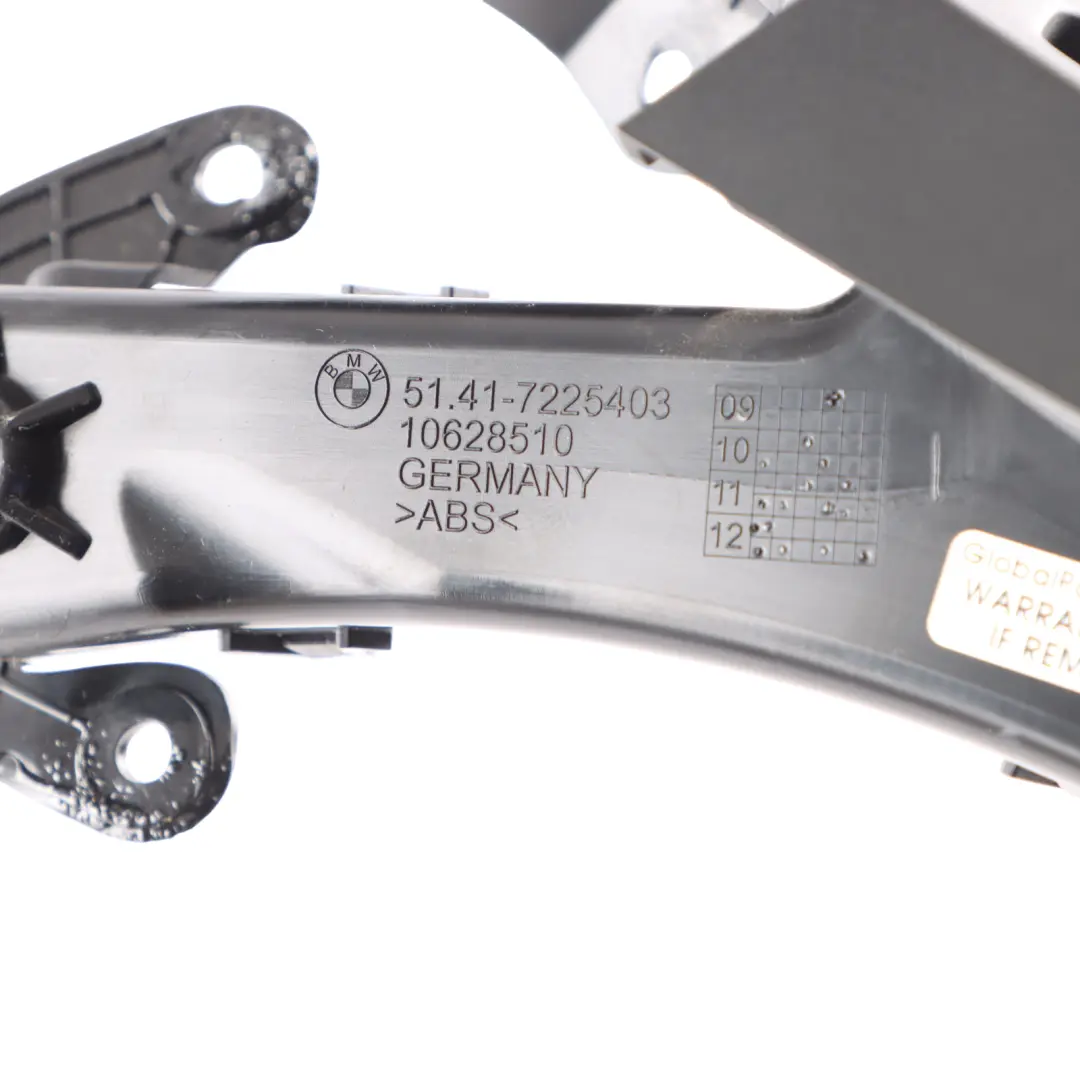 Door Air Duct Channel Left N/S 7225403 to BMW F06 with Part number 7225407 BMW F06 Door Air Duct Channel Left N/S 7225403 - SKU 7225407 - Part number 7225407