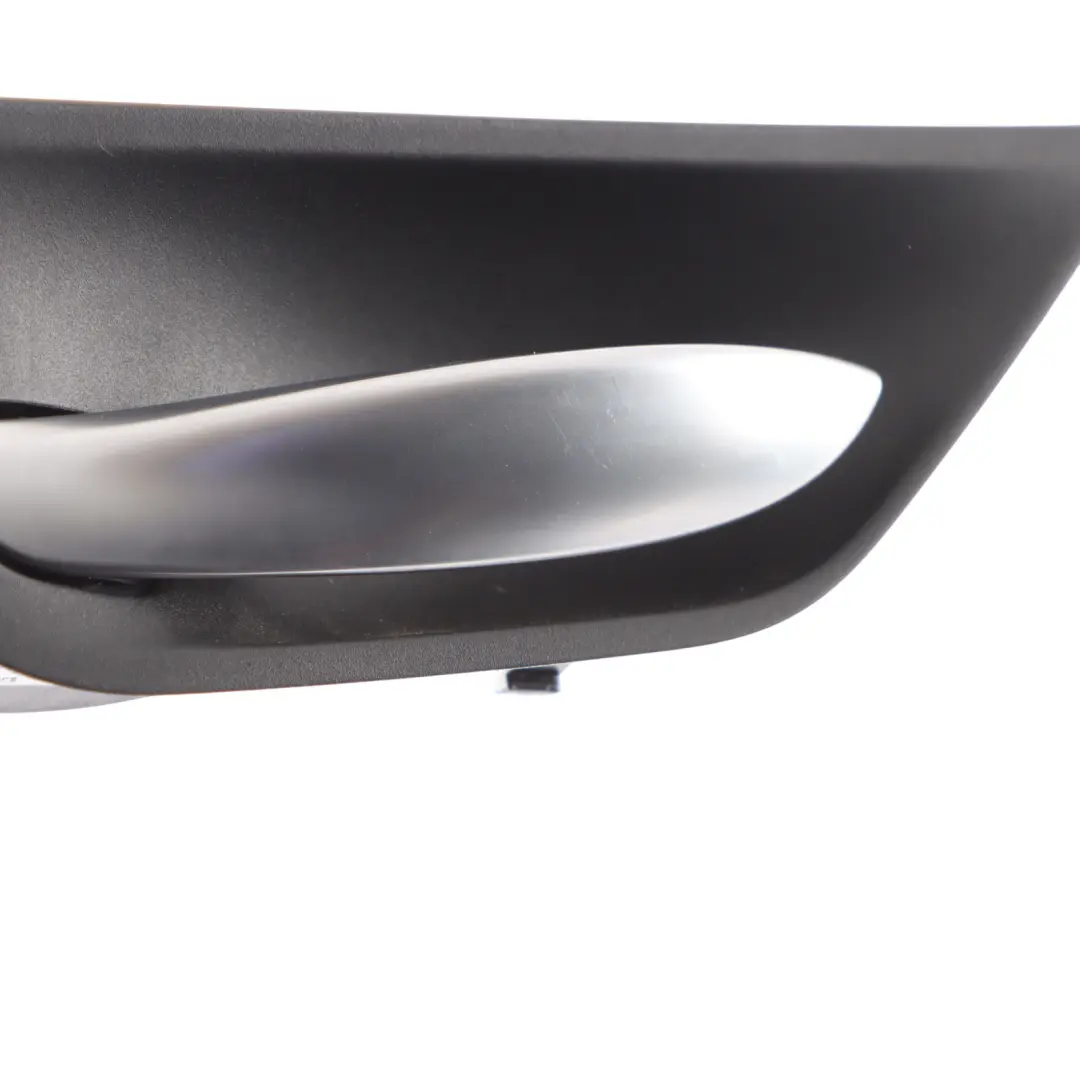 Maniglia Porta Interna Di Presa Anteriore Sinistra Nero per BMW F06 F12 F13 con numero di parte 7262001 BMW F06 F12 F13 Maniglia Porta Interna Di Presa Anteriore Sinistra Nero - SKU 7225441 - Numero di parte 7262001