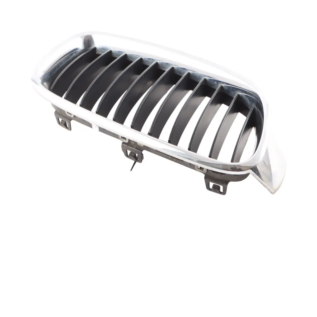 Grill Zaślepka Nerka Zderzaka Prawy Przód do BMW F30 F31 o numerze 7255412 BMW F30 F31 Grill Zaślepka Nerka Zderzaka Prawy Przód - SKU 7255412 - Numer Części 7255412