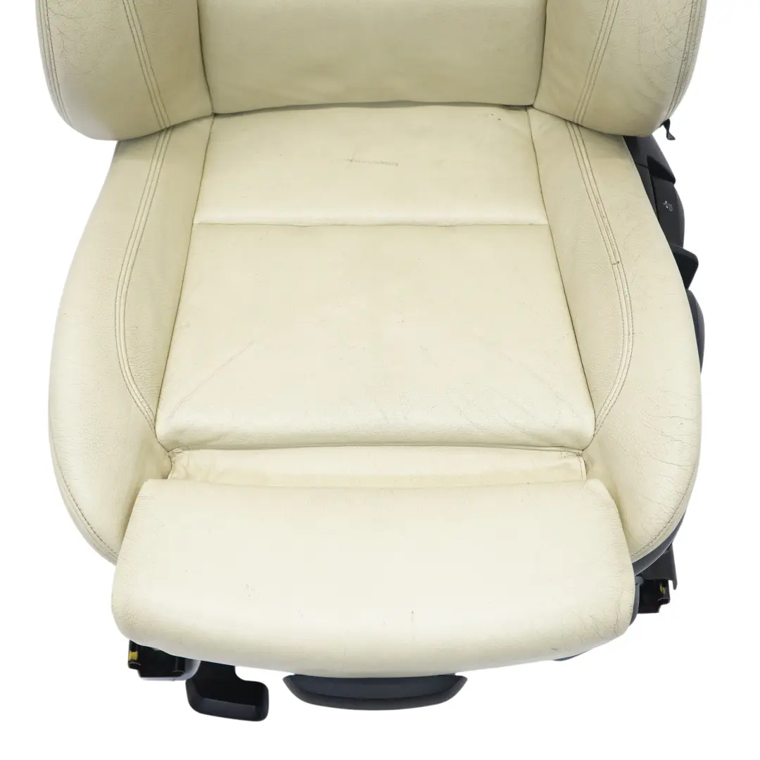 Sedile Sportivo Anteriore Sinistro Interno Pelle Boston Lemon per BMW E88 Cabrio con numero di parte 7257493 BMW E88 Cabrio Sedile Sportivo Anteriore Sinistro Interno Pelle Boston Lemon - SKU 7257493-1 - Numero di parte 7257493