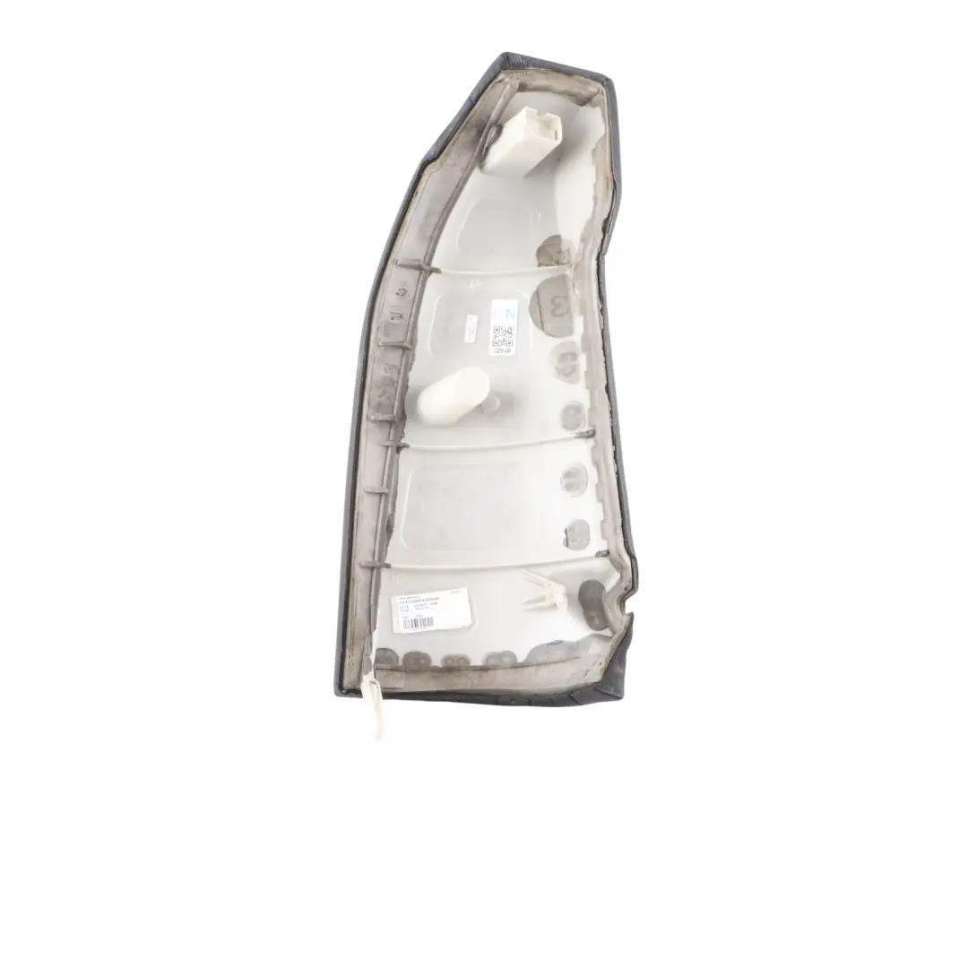 Rück Sitz Abdeckung Seiten Verkleidung Links Leder Dakota Schwarz für BMW F10 mit Teilenummer 7261215 BMW F10 Rück Sitz Abdeckung Seiten Verkleidung Links Leder Dakota Schwarz - SKU 7261215 - Teilenummer 7261215